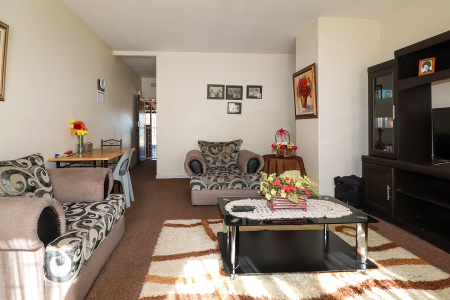 2 Bedroom Property for Sale in La Hoff North West